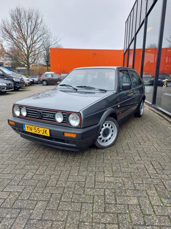 Volkswagen Golf (1990) — foto 1