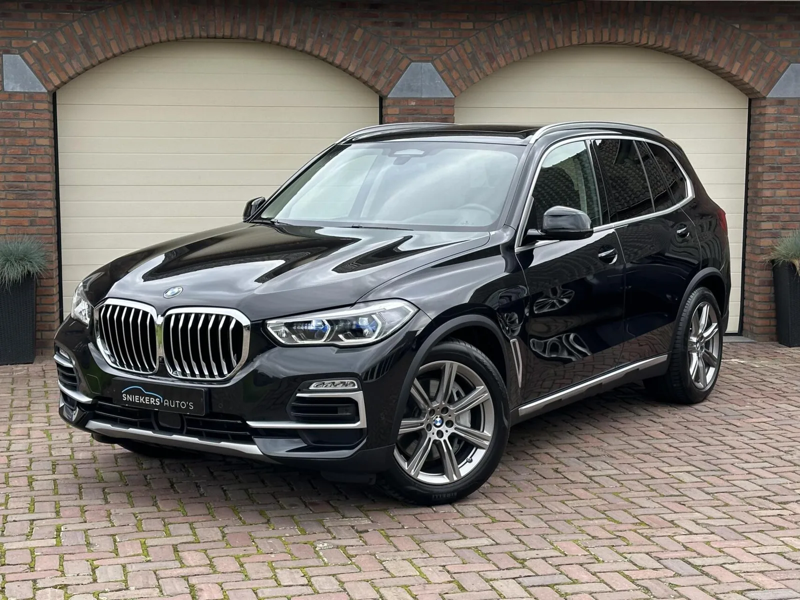 BMW X5 (2020) — foto 1