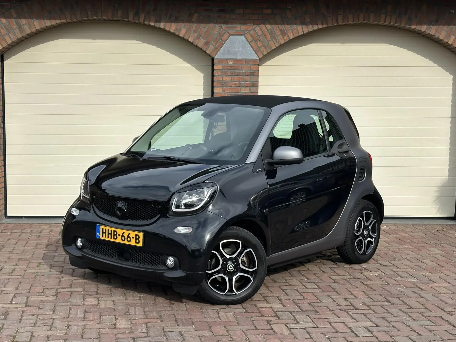 Smart ForTwo (2018) — foto 1