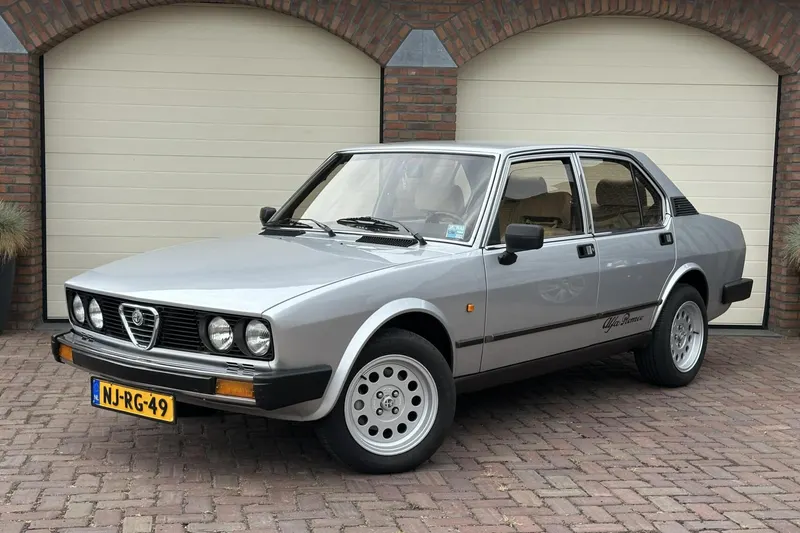 Alfa Romeo Alfetta (1982)