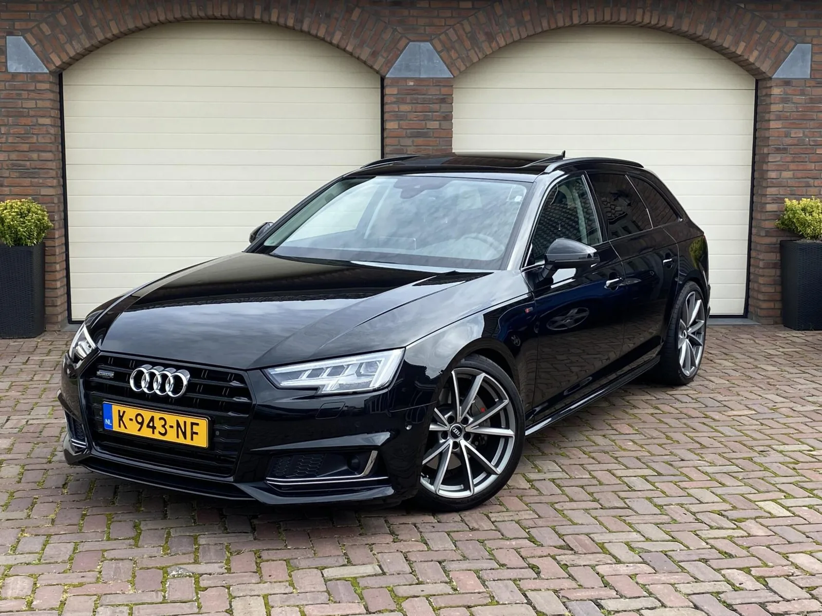 Audi A4 (2016) — foto 1