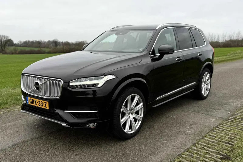 Volvo XC90 (2015)