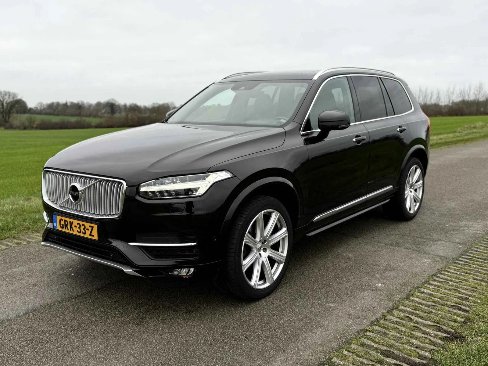 Volvo XC90 (2015) — foto 1