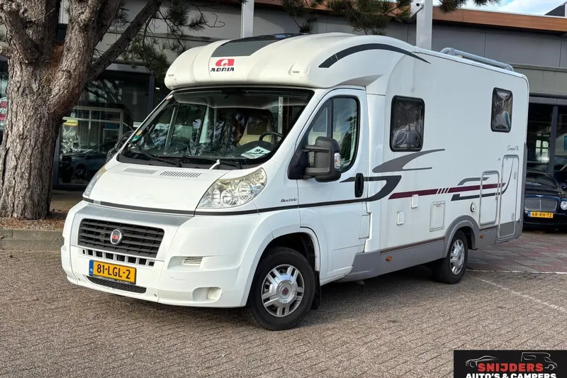 Adria Compact (2010)