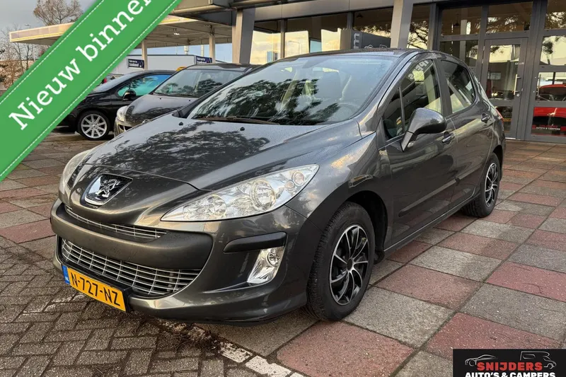 Peugeot 308 (2010)