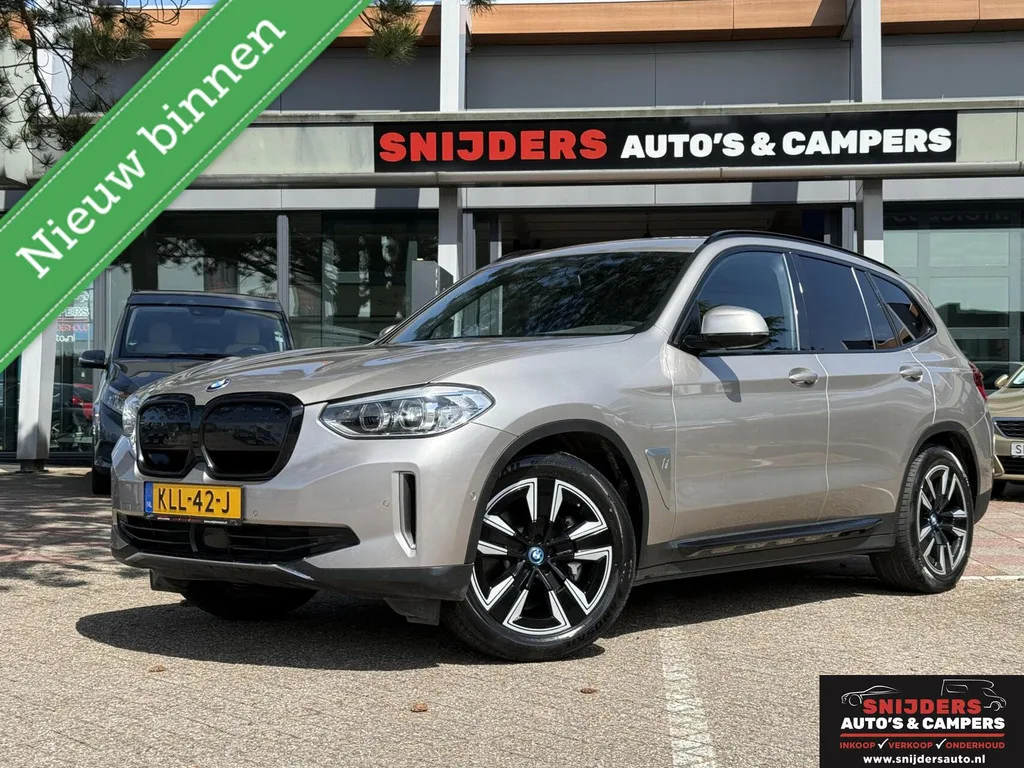 BMW iX3 (2021) — foto 1