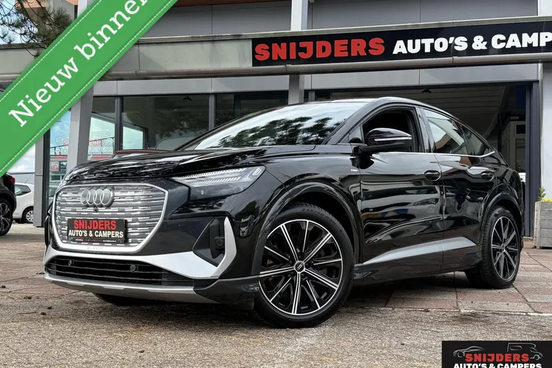 Audi Q4 e-tron (2022)