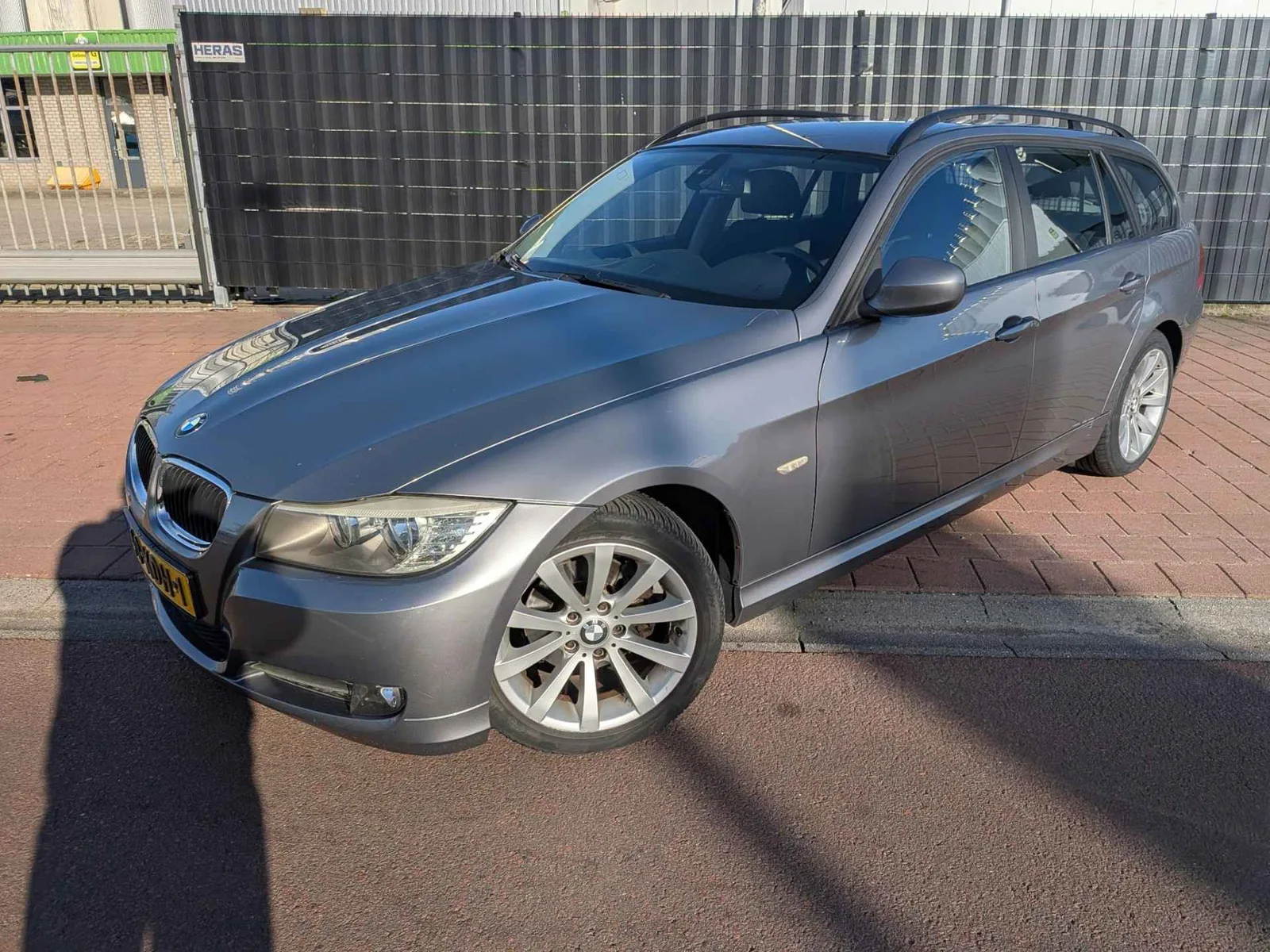 BMW 3-Serie (2009) — foto 1