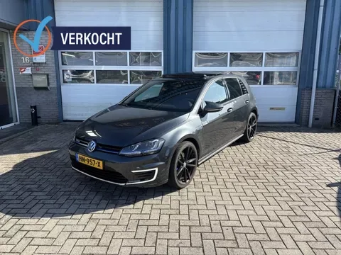 Volkswagen Golf (2015) — foto 1
