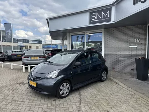 Toyota Aygo (2007) — foto 1