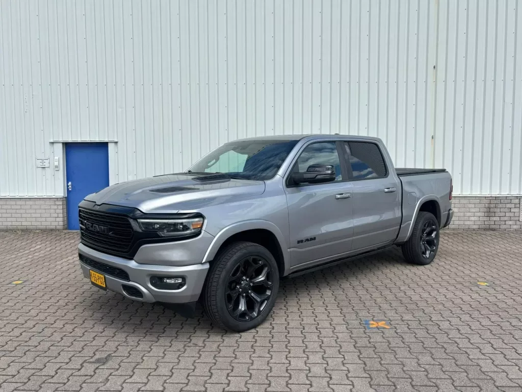 Dodge RAM (2020) — foto 1