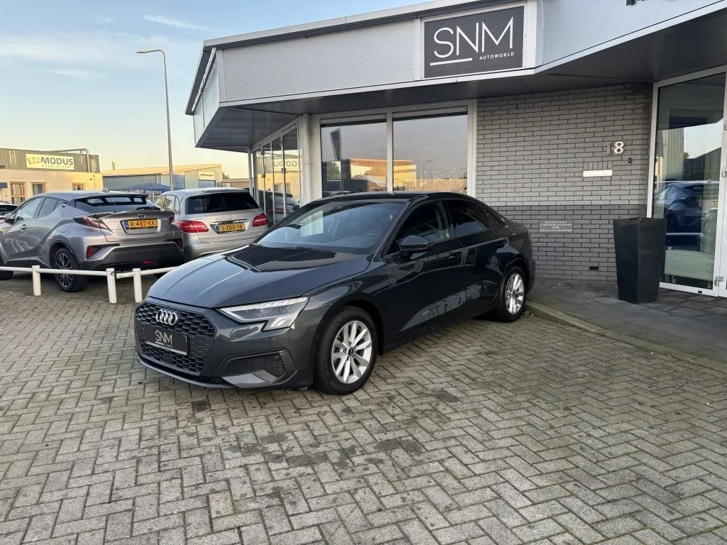 Audi A3 (2021) — foto 1