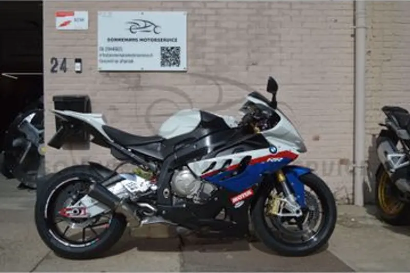 BMW S 1000 RR (2011)