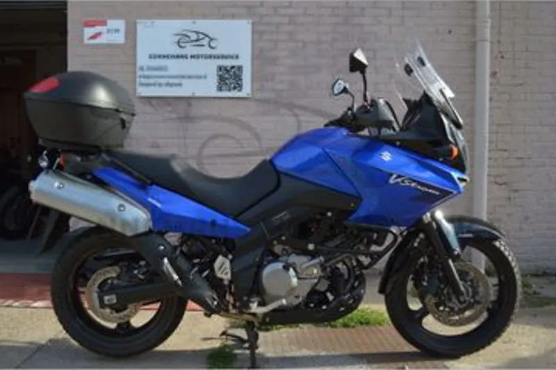 Suzuki V-Strom (2006)