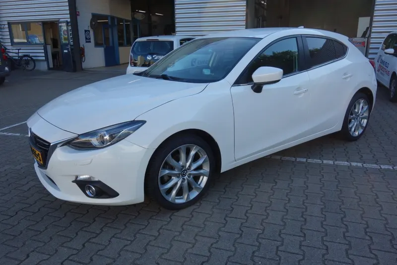 Mazda 3 (2016)