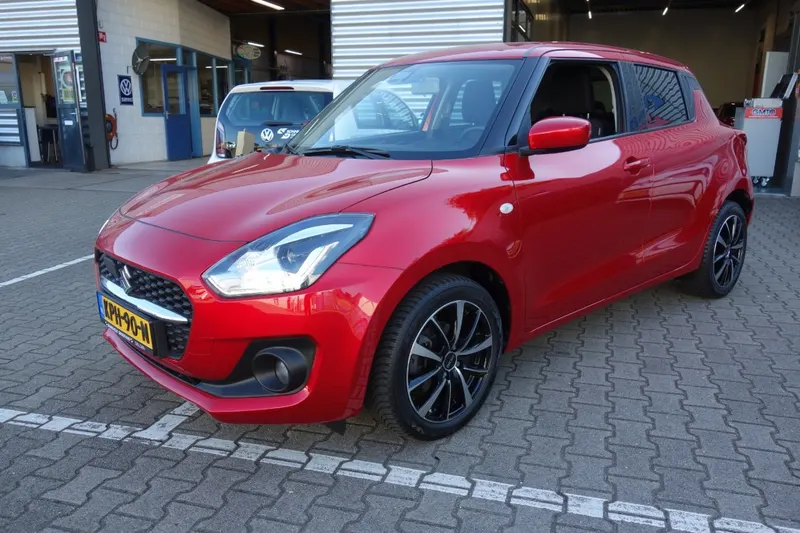 Suzuki Swift (2023)
