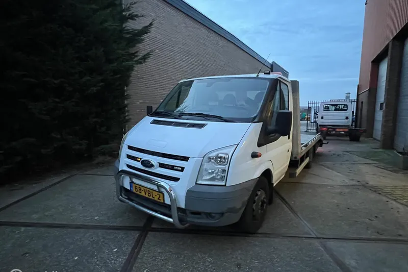 Ford Transit (2006)