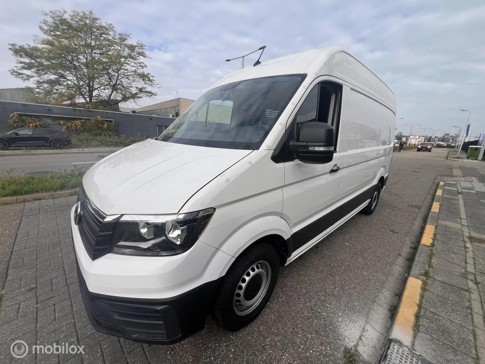 Volkswagen Crafter (2019) — foto 1