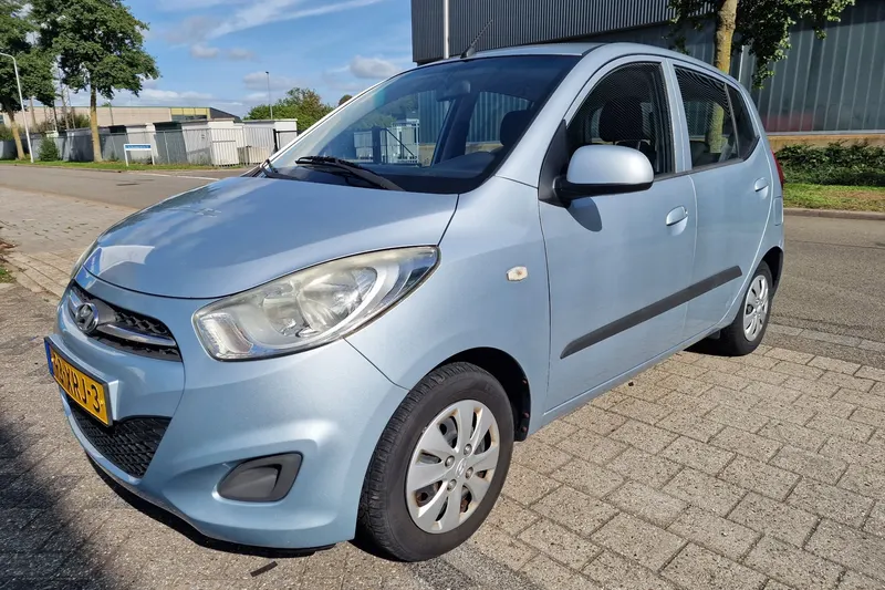 Hyundai i10 (2012)
