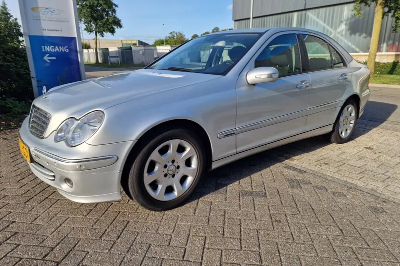Mercedes-Benz C-Klasse (2006)