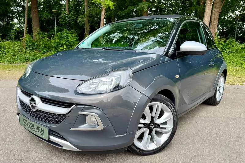 Opel Adam (2015)