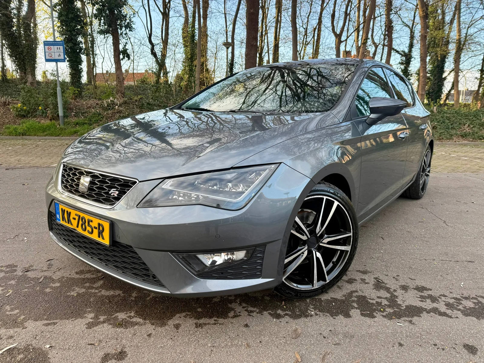 SEAT Leon (2017) — foto 1