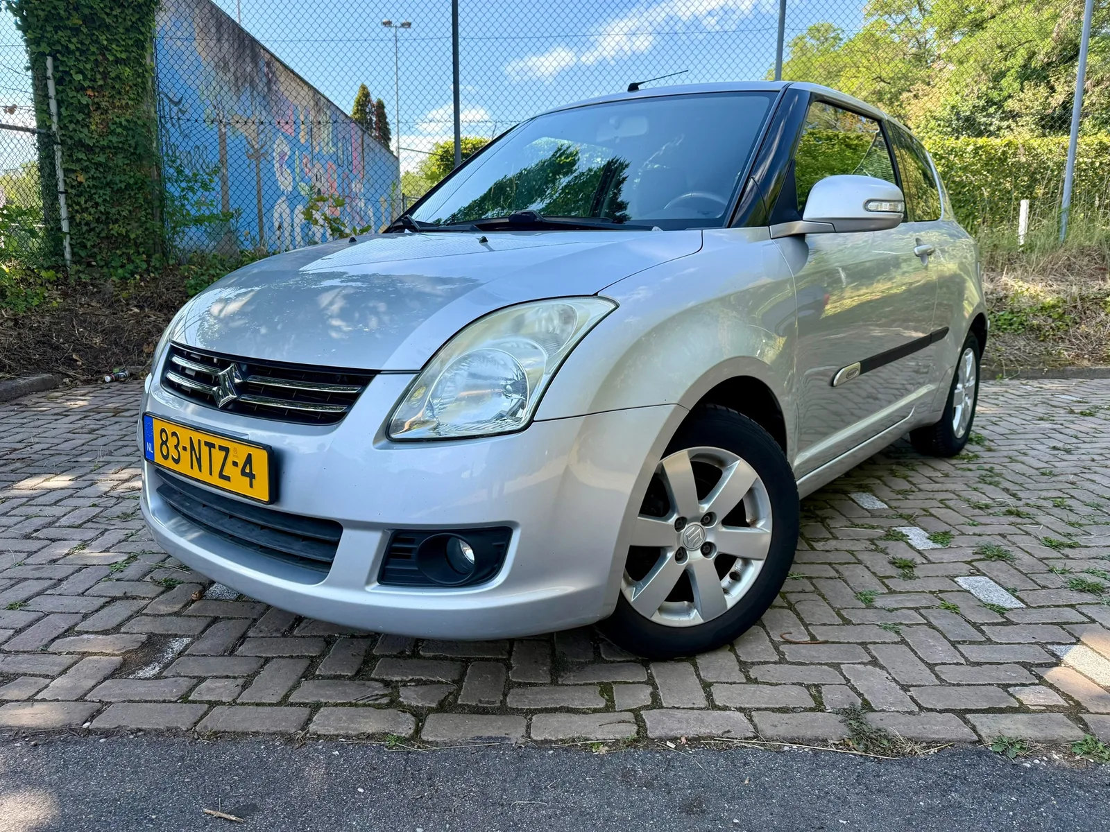 Suzuki Swift (2010) — foto 1