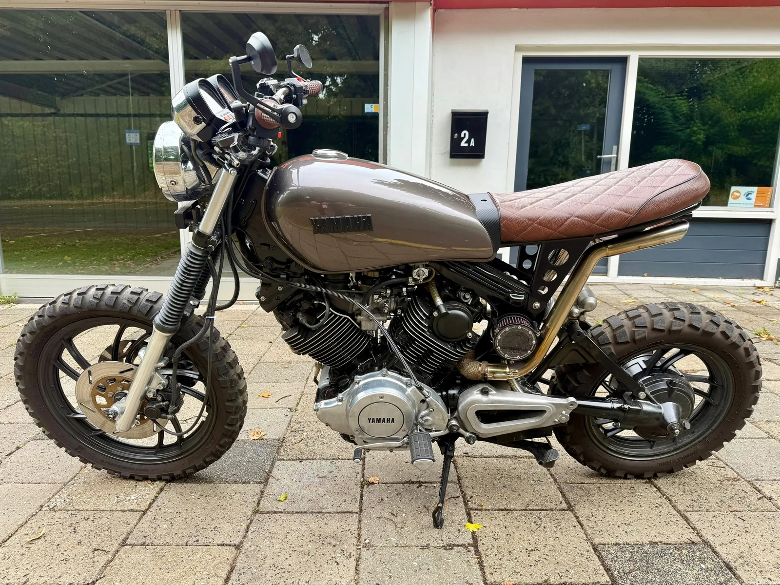 Yamaha XV 750 SE (1982) — foto 1