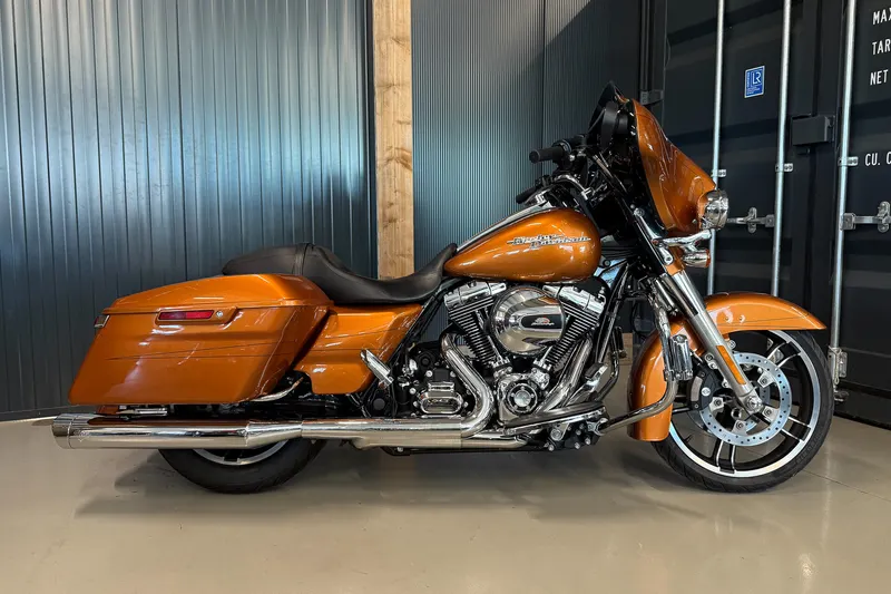 Harley-Davidson Street Glide (2015)