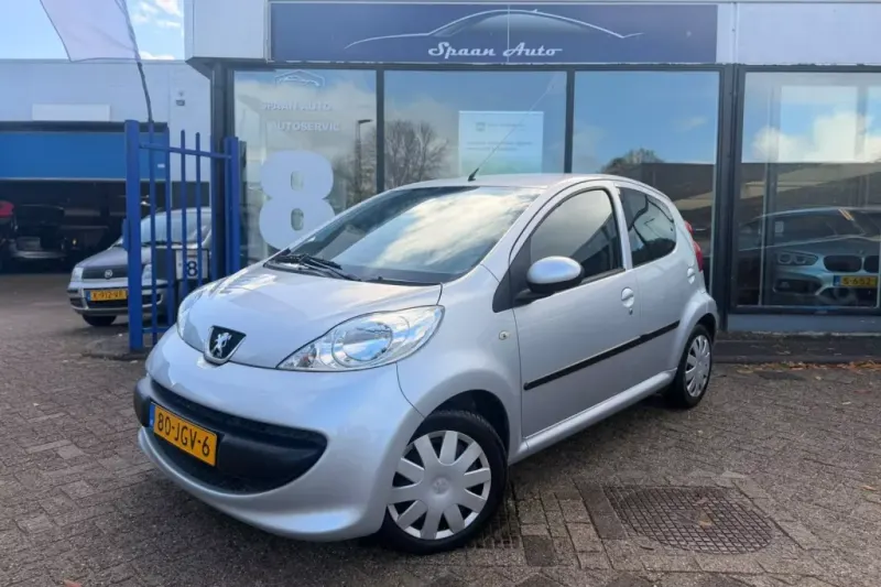 Peugeot 107 (2009)