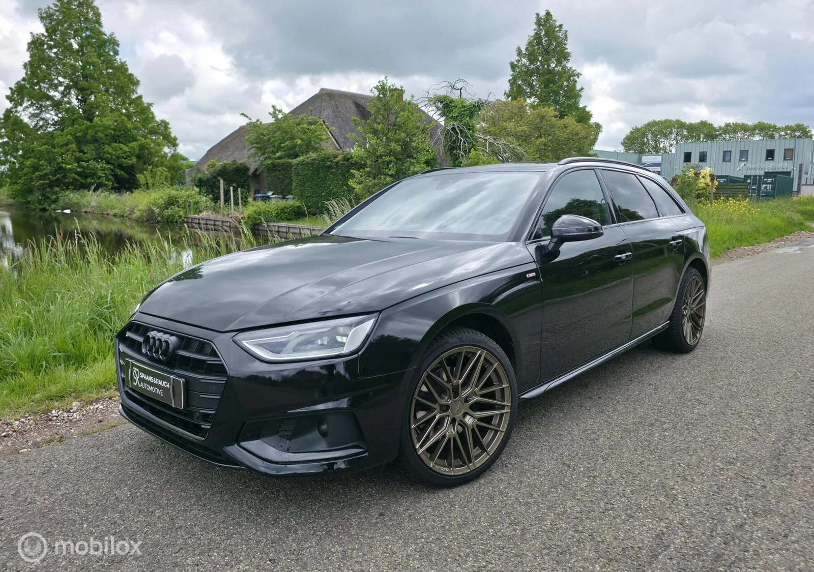 Audi A4 (2021) — foto 1