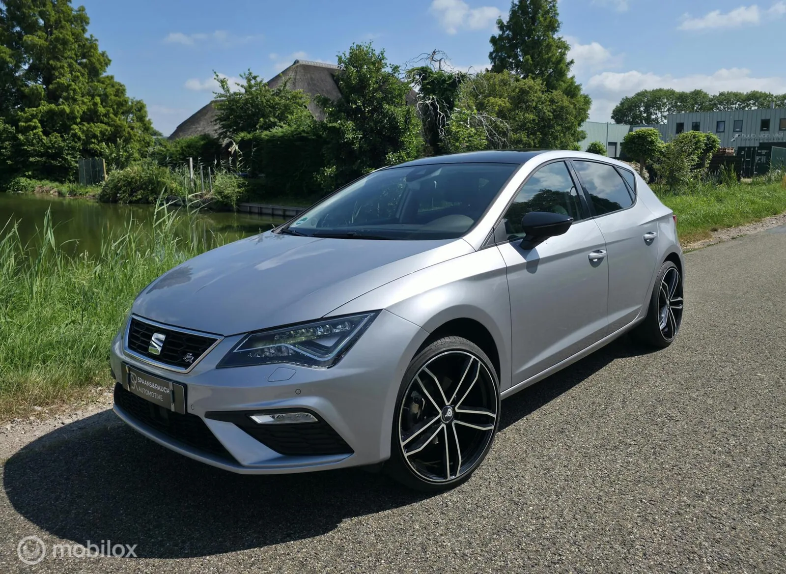 SEAT Leon (2018) — foto 1