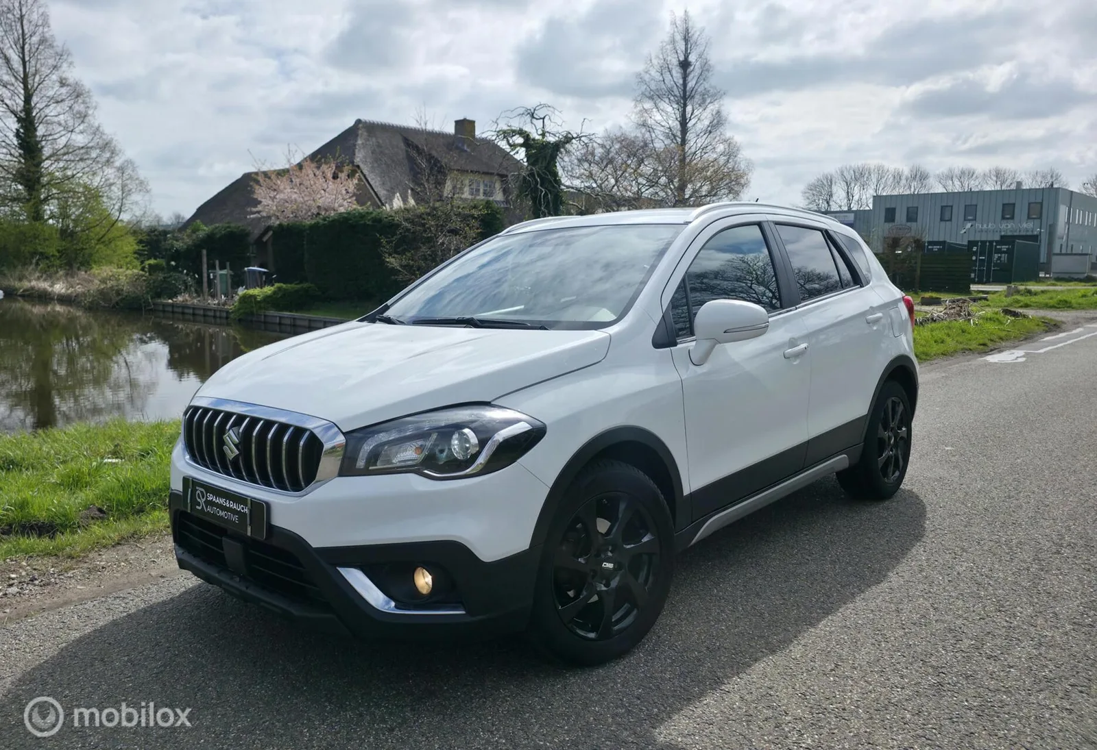 Suzuki S-Cross (2019) — foto 1
