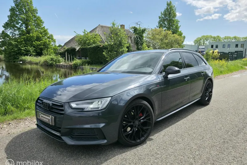 Audi A4 (2017)