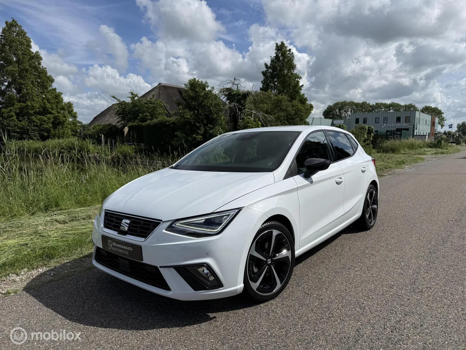 SEAT Ibiza (2023) — foto 1
