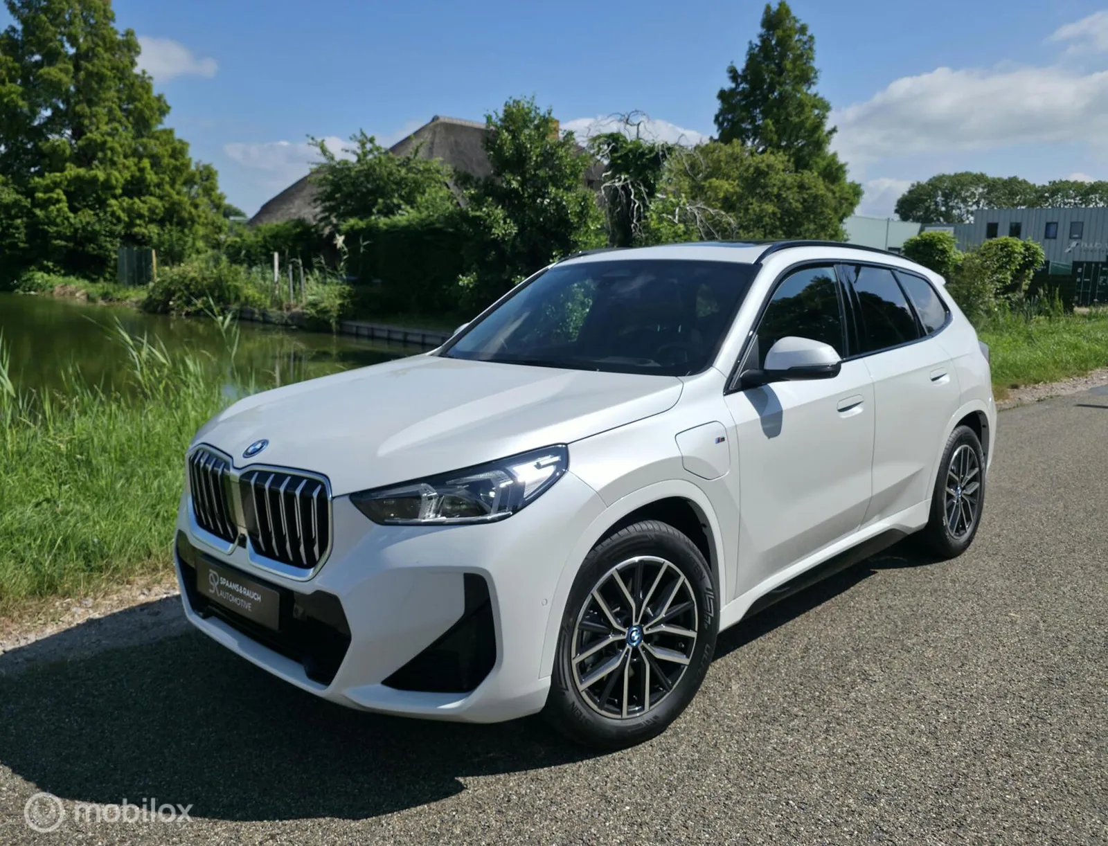 BMW X1 (2025) — foto 1