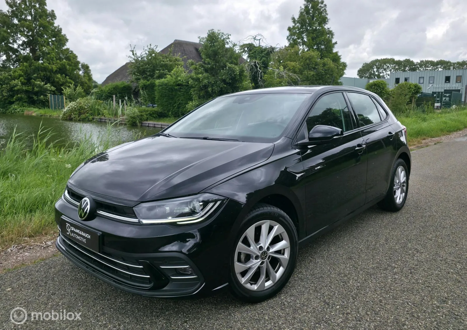 Volkswagen Polo (2024) — foto 1
