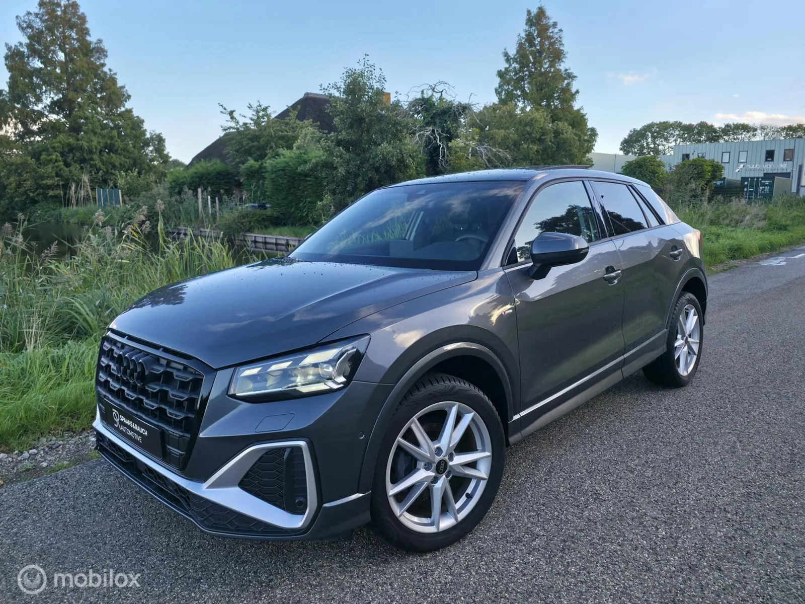 Audi Q2 (2023) — foto 1