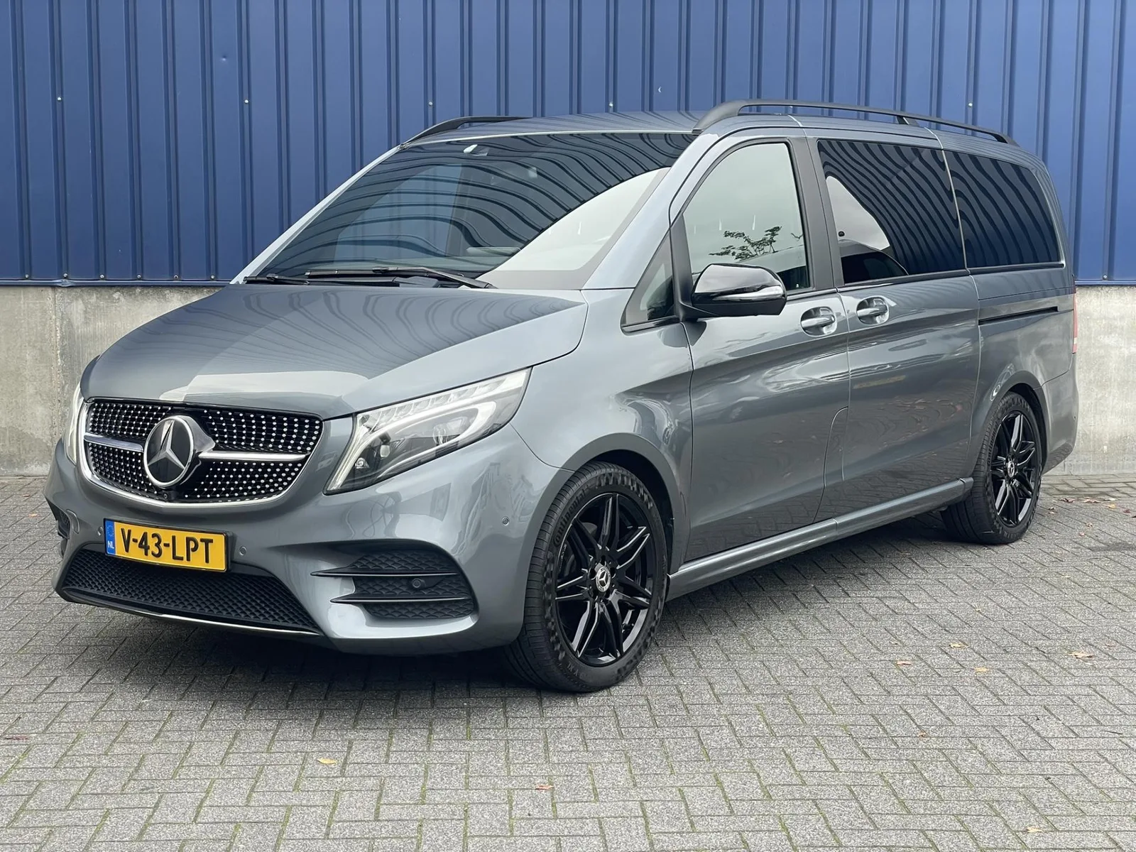 Mercedes-Benz V-Klasse (2019) — foto 1