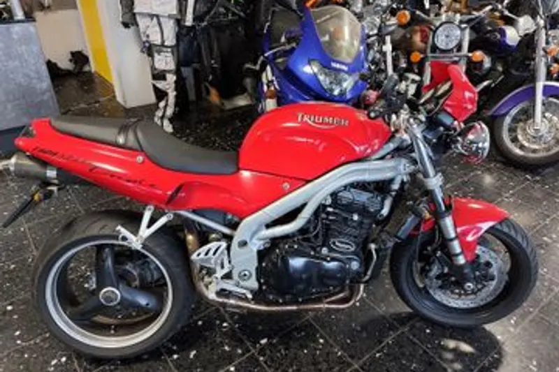 Triumph T509 Speed Triple (1998)