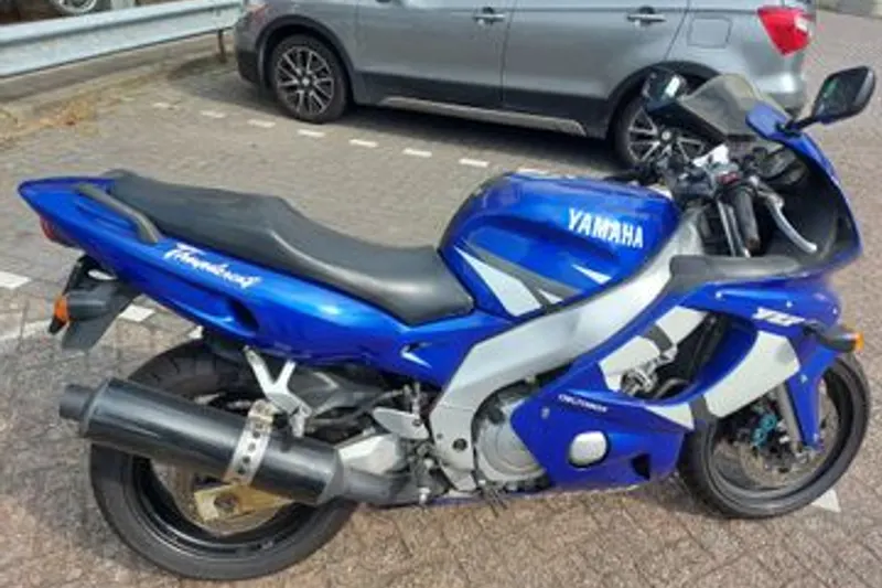 Yamaha YZF 600R Thundercat (2003)