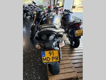 Suzuki GSR600 (2013) — foto 1