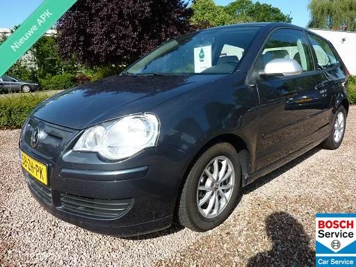 Volkswagen Polo (2008) — foto 1