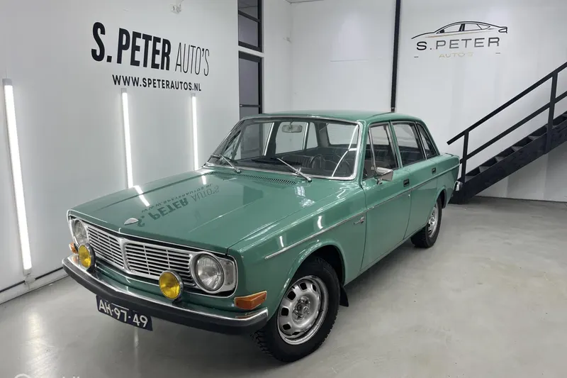 Volvo 142 (1971)