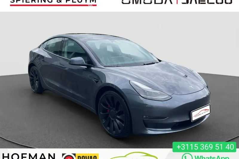 Tesla Model 3 (2022)