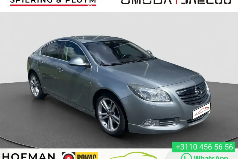 Opel Insignia (2011)