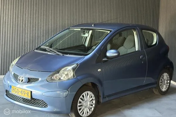 Toyota Aygo (2008) — foto 1