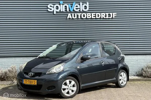 Toyota Aygo (2012) — foto 1
