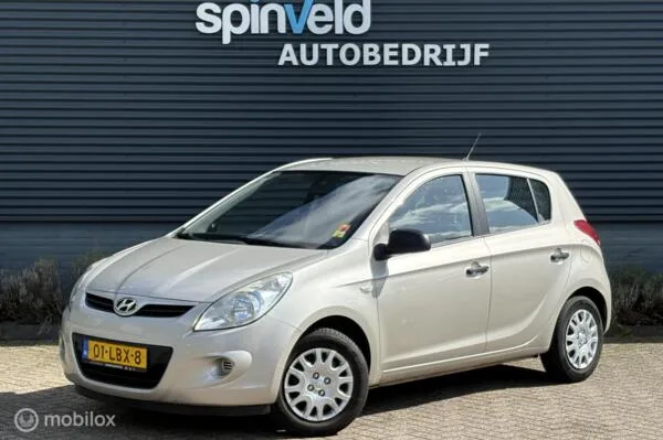 Hyundai i20 (2010) — foto 1
