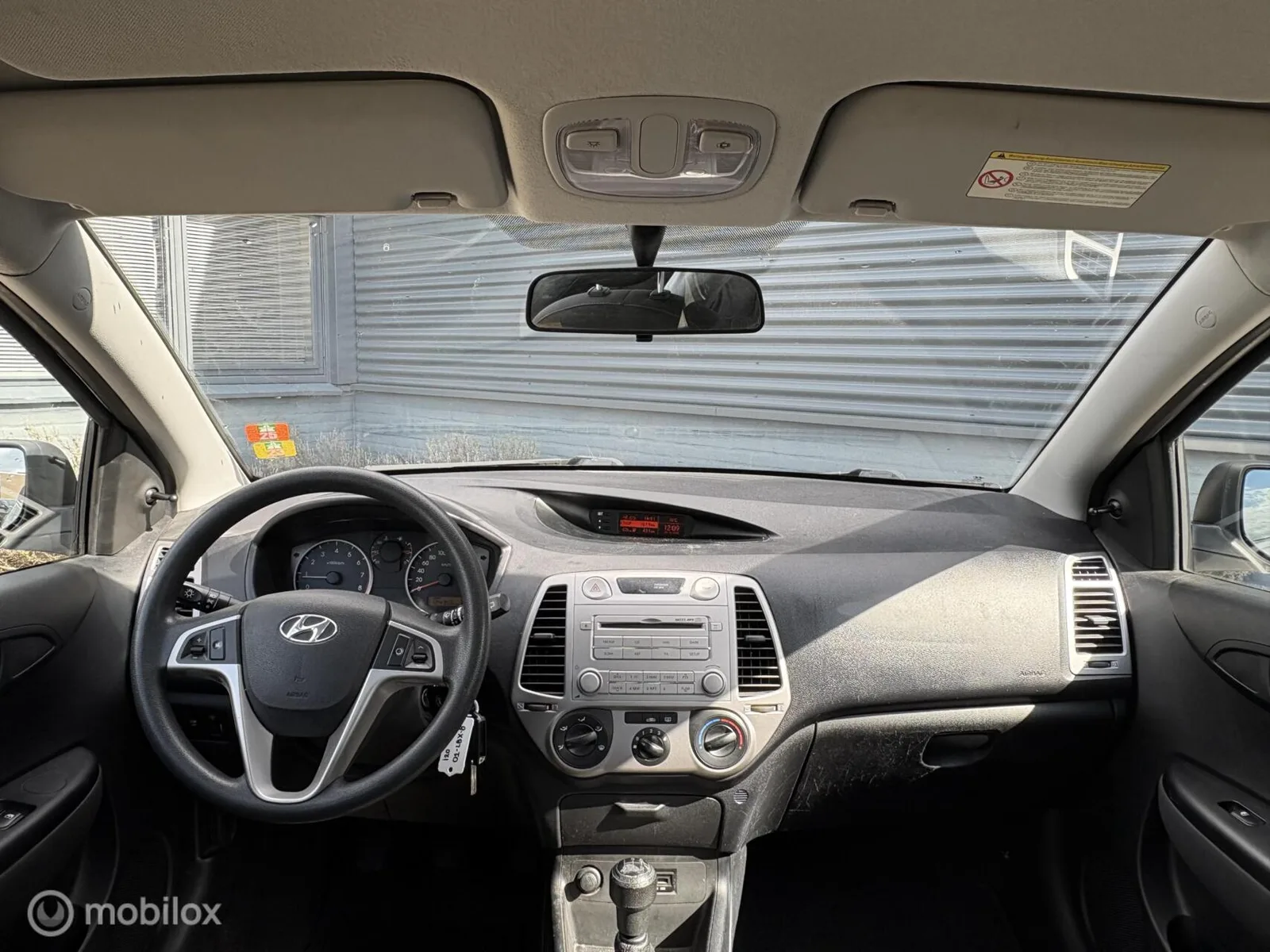 Hyundai i20 (2010) — foto 1